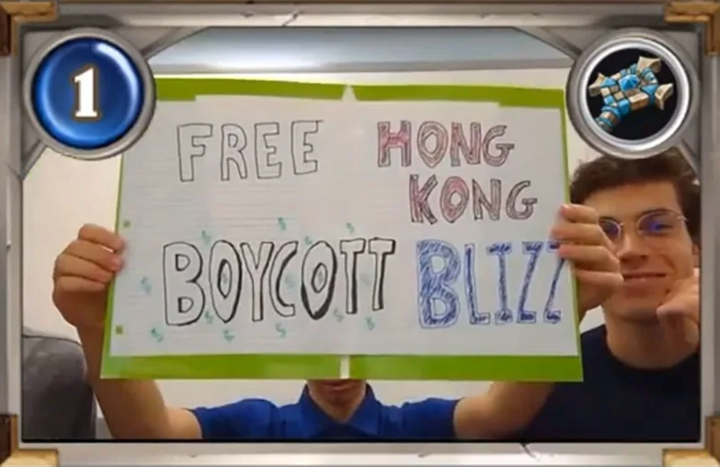 Illustration for article titled Blizzard Gives 6-Month Ban To College Team That Held Up 'Free Hong Kong' Sign